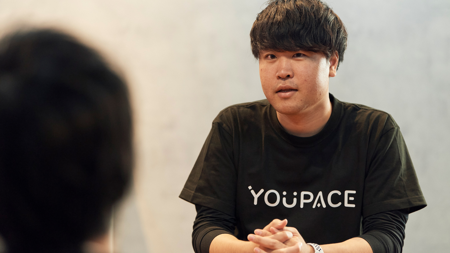 ライバー事務所YOUPACE スタッフ座談会風景 菊地