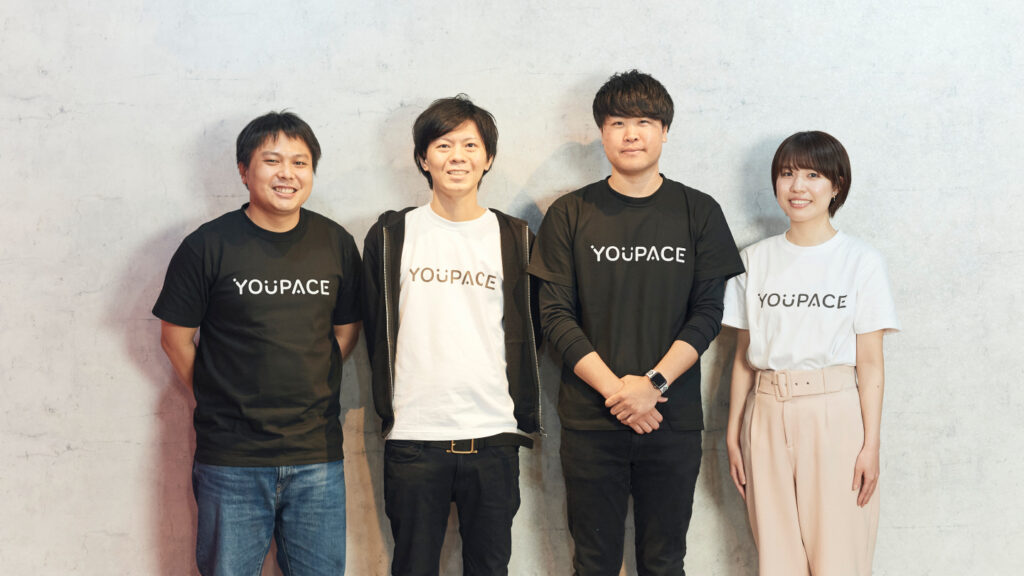 ライバー事務所　株式会社YOUPACE　スタッフ集合写真